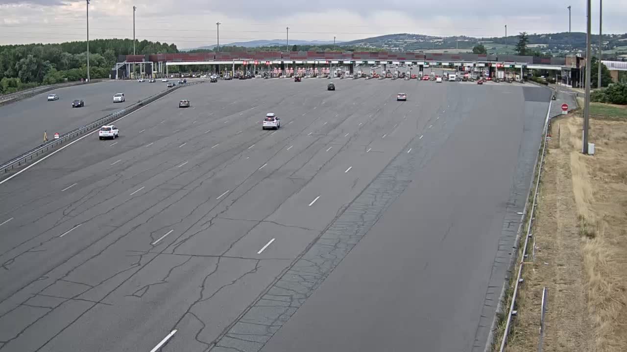 Villefranche-sur-Saône: A6 Péage de Villefranche Limas, au nord de Lyon, vue orientée vers Lyon