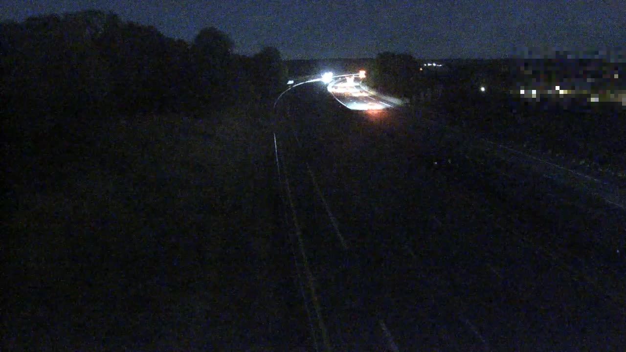 Charnay-lès-Mâcon › Nord-est: Autoroute du Soleil