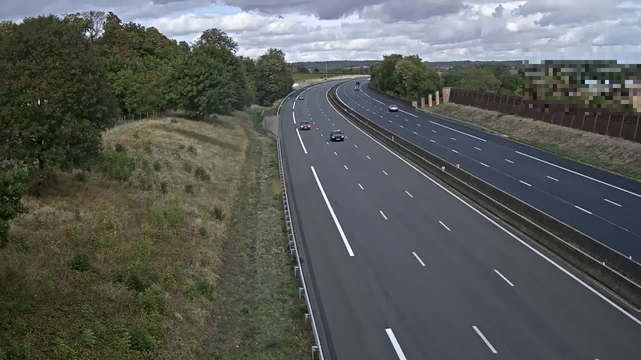 Charnay-lès-Mâcon › Nord-est: Autoroute du Soleil