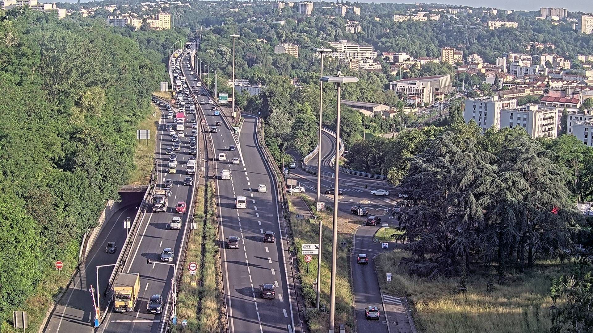 Lyon › Nord-ouest: Autoroute du Soleil