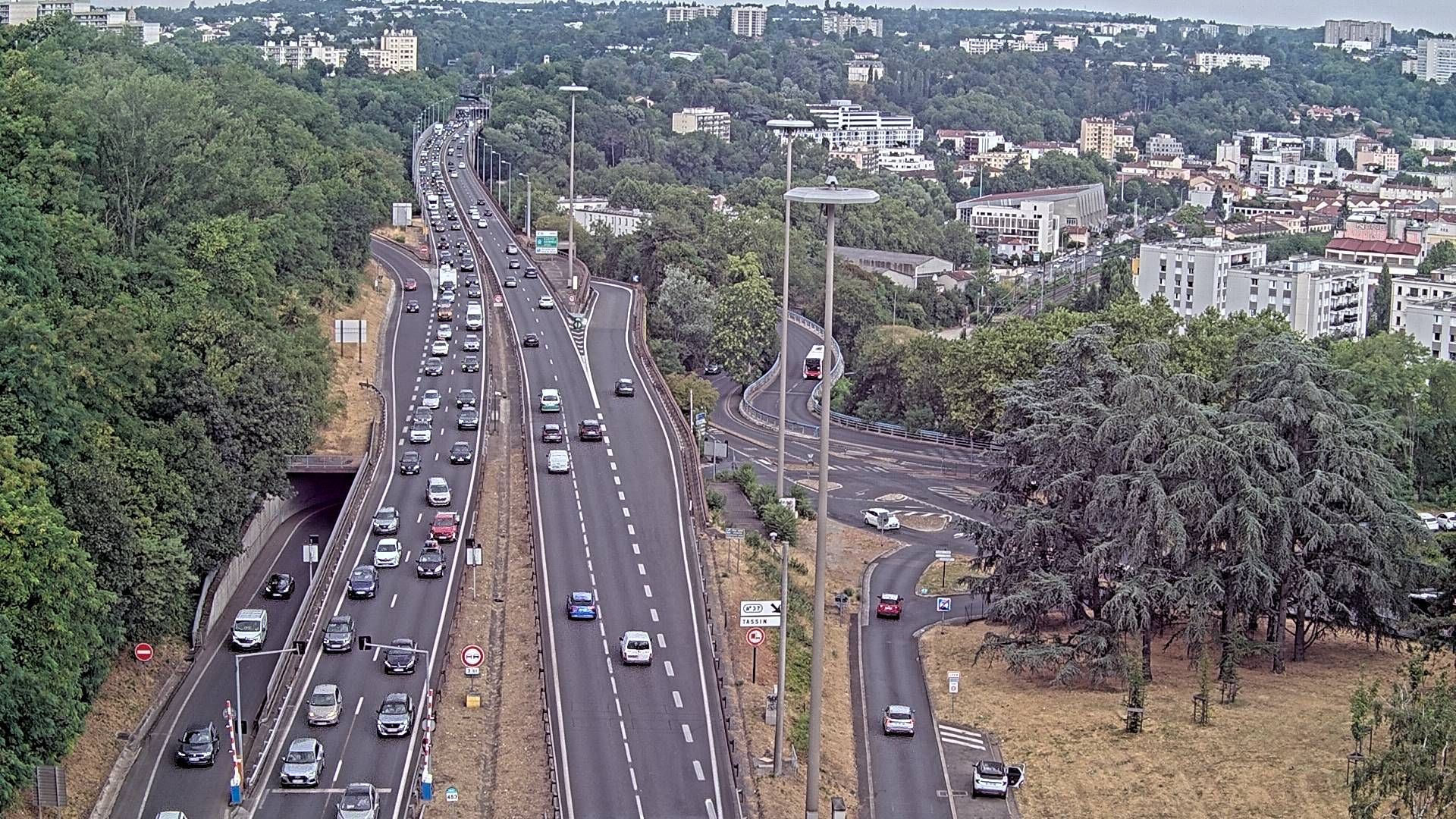 Lyon › Nord-ouest: Autoroute du Soleil