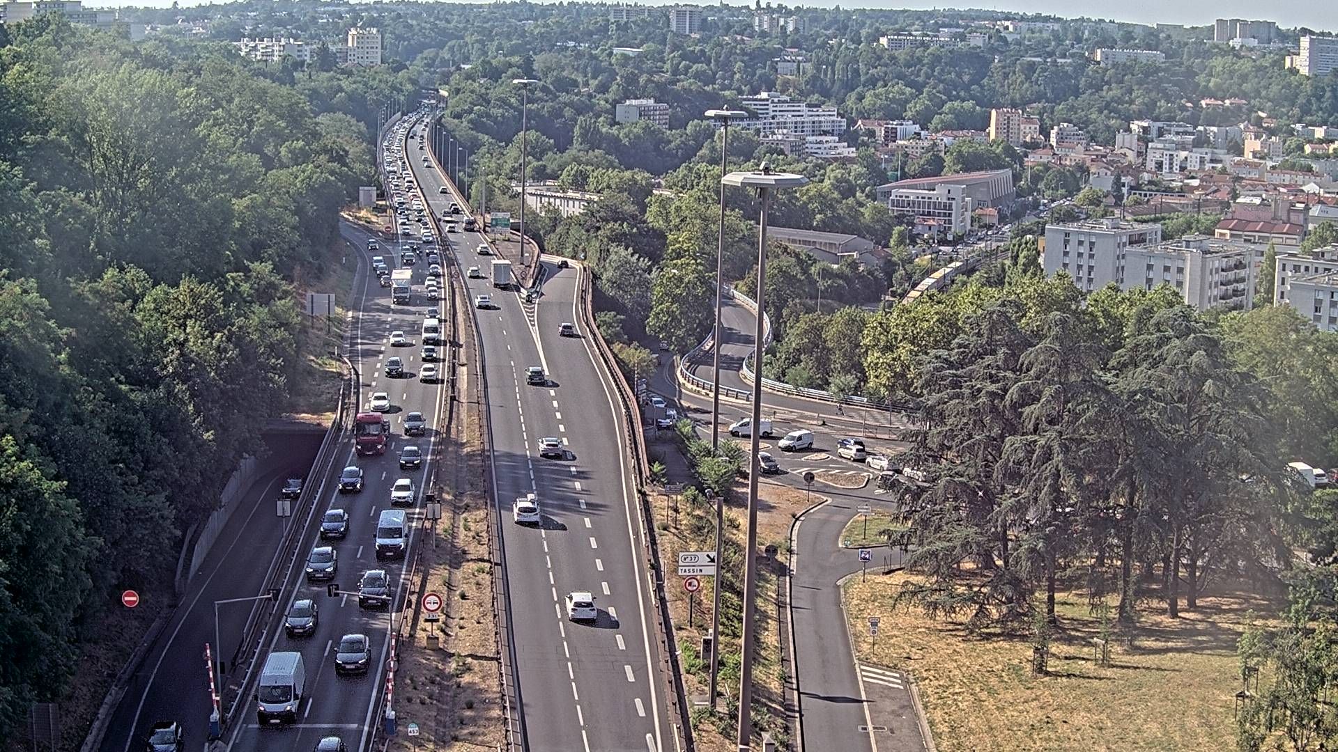 Lyon › Nord-ouest: Autoroute du Soleil