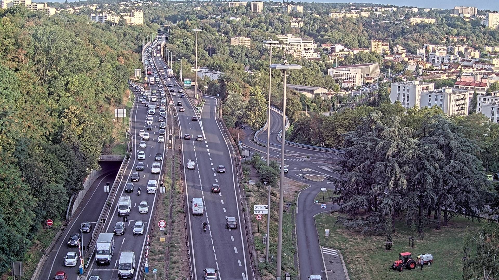 Lyon › Nord-ouest: Autoroute du Soleil