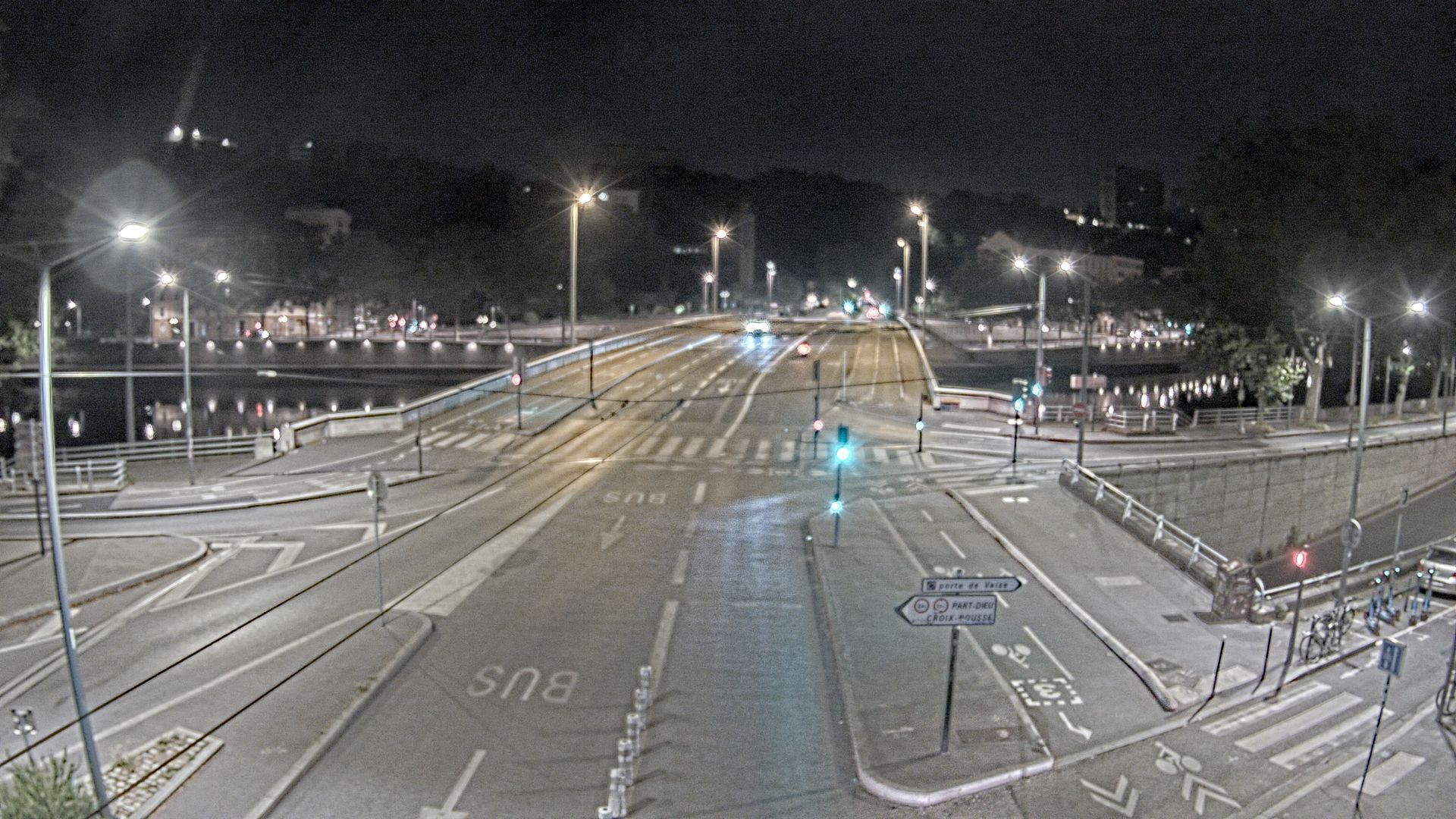 Lyon › Est: Pont Georges Clemenceau