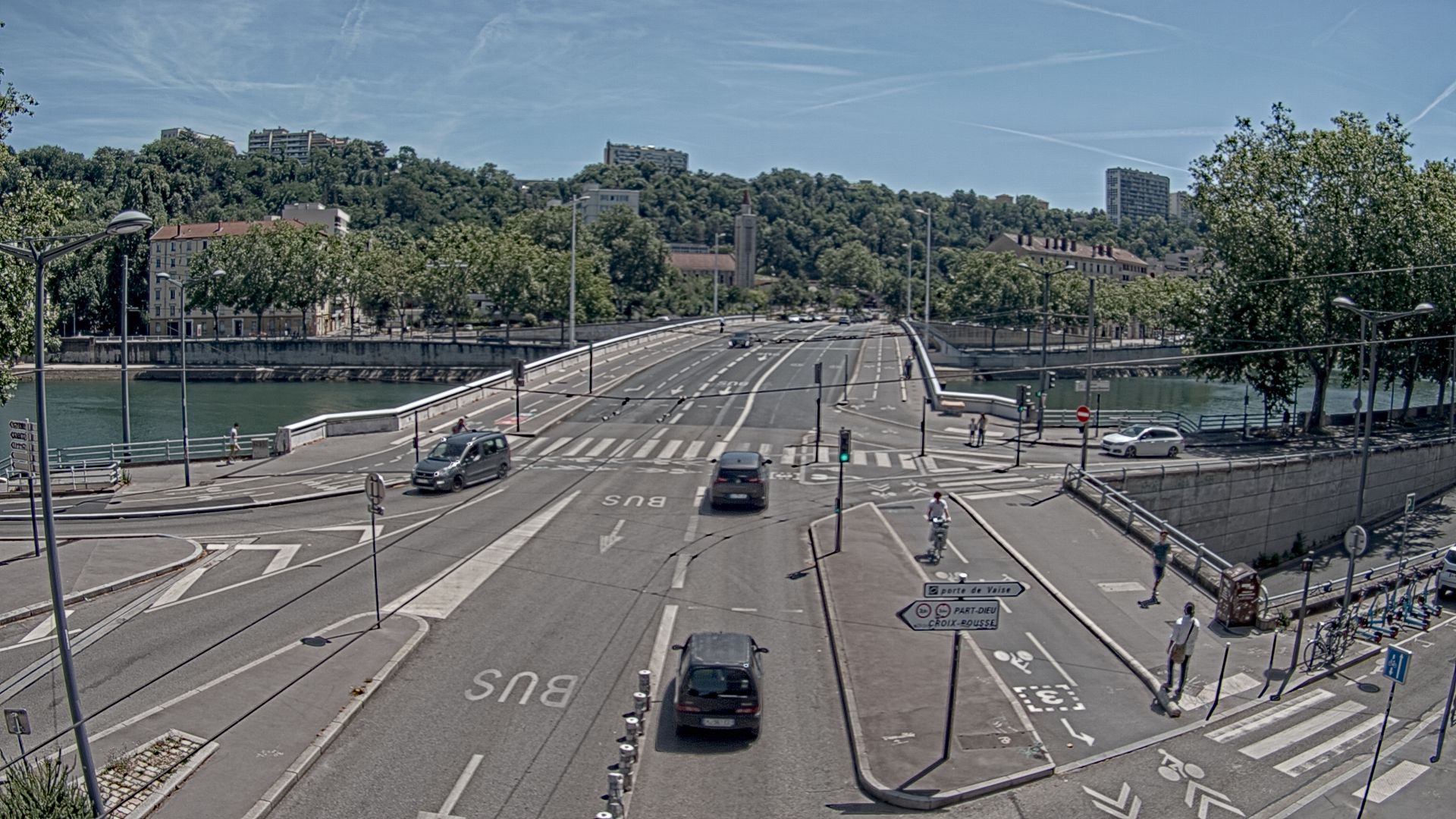 Lyon › Est: Pont Georges Clemenceau