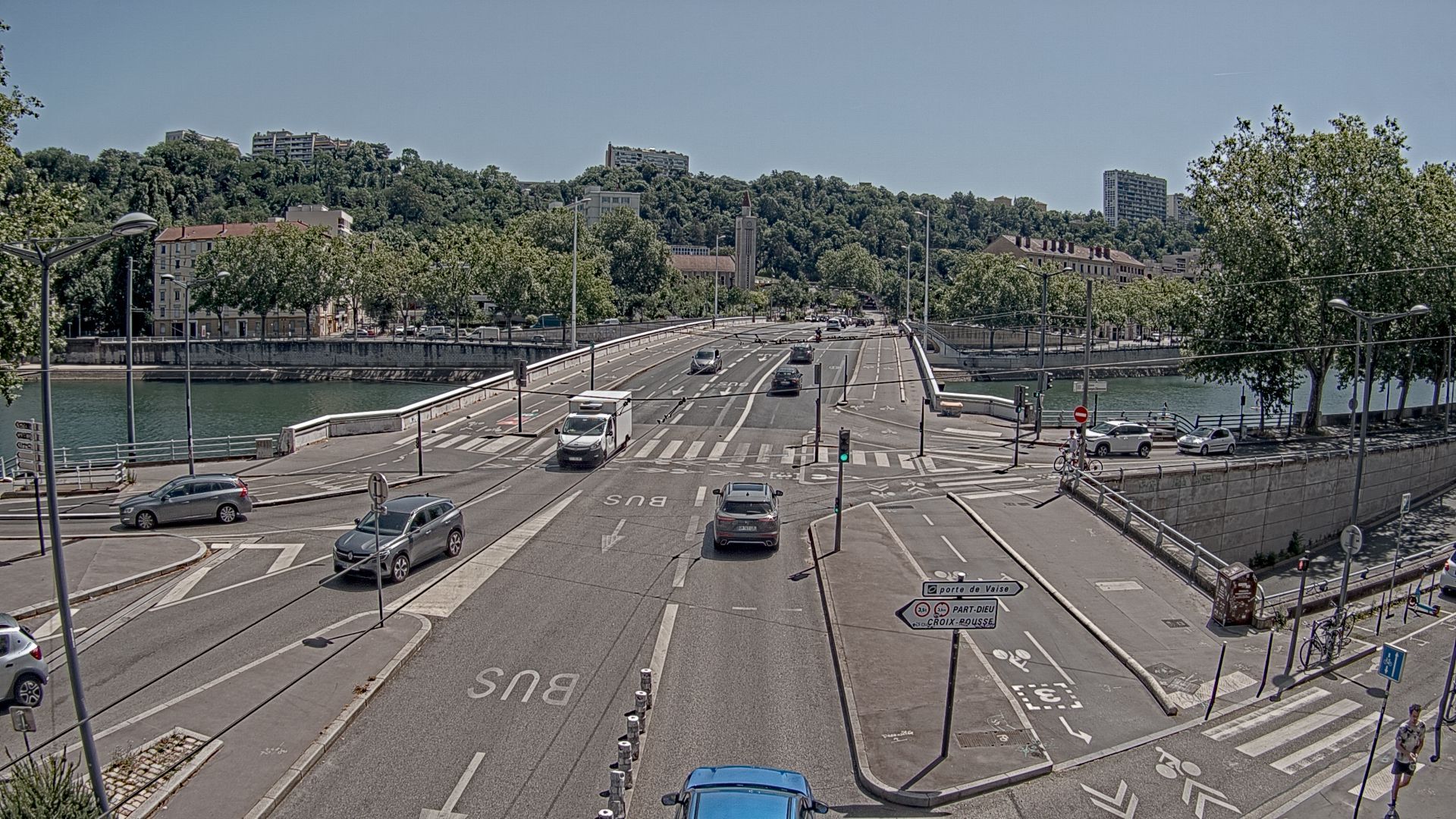 Lyon › Est: Pont Georges Clemenceau