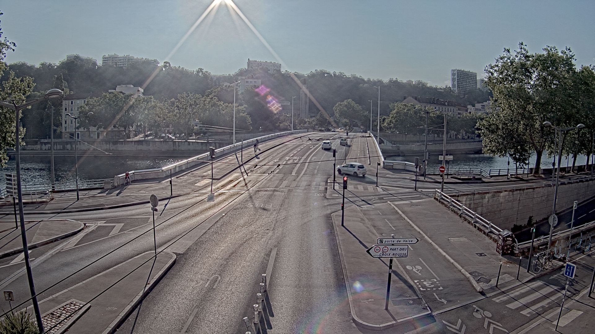 Lyon › Est: Pont Georges Clemenceau