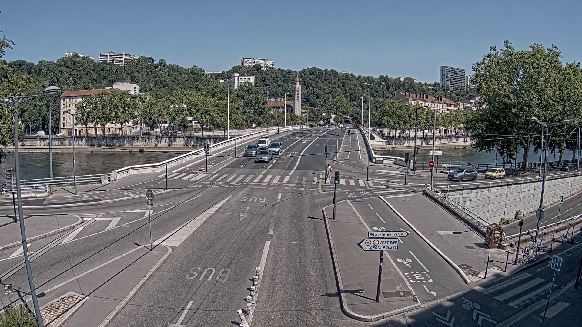 Lyon › Est: Pont Georges Clemenceau