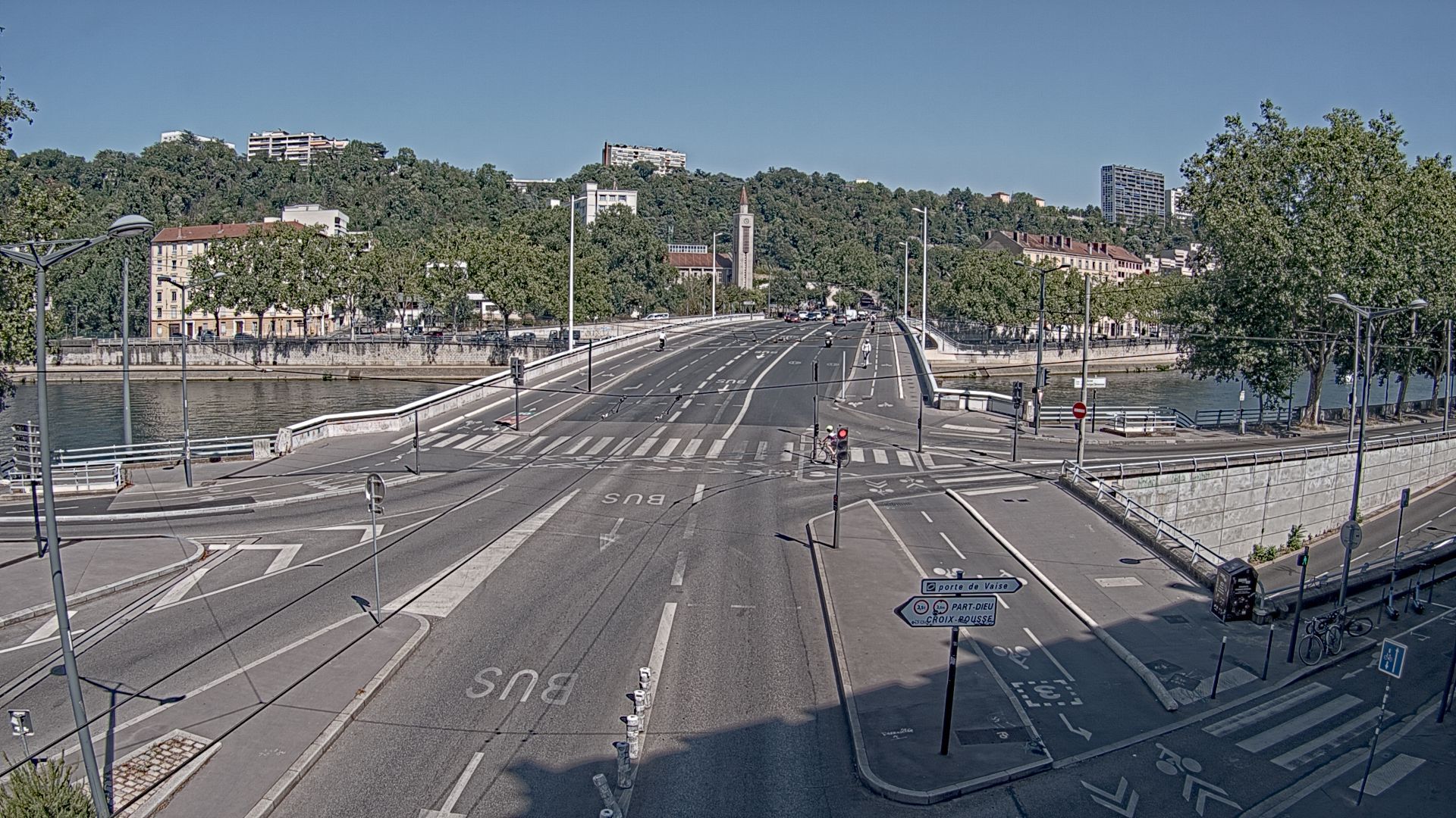 Lyon › Est: Pont Georges Clemenceau