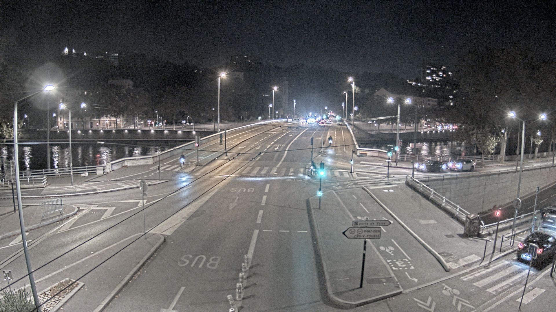 Lyon › Est: Pont Georges Clemenceau