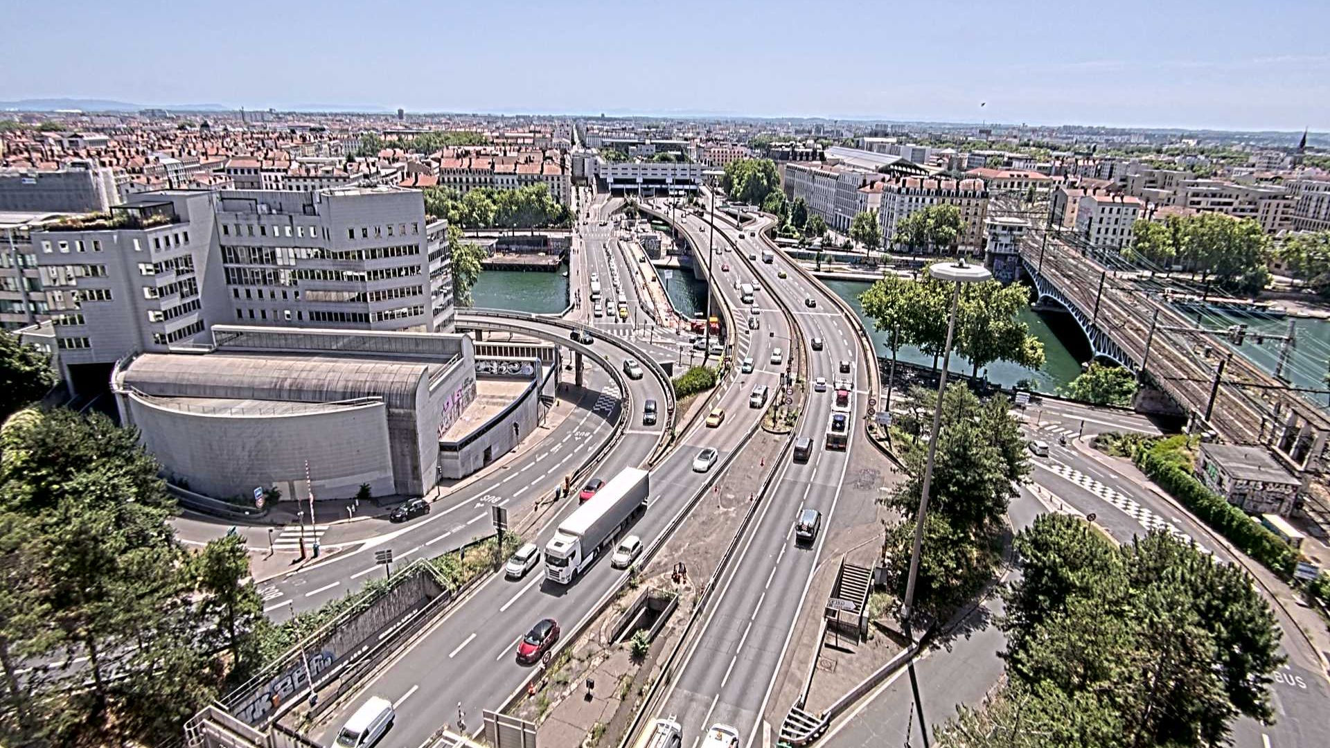 Lyon › Sud-est: Pont Kitchener-Marchand - Autoroute du Soleil