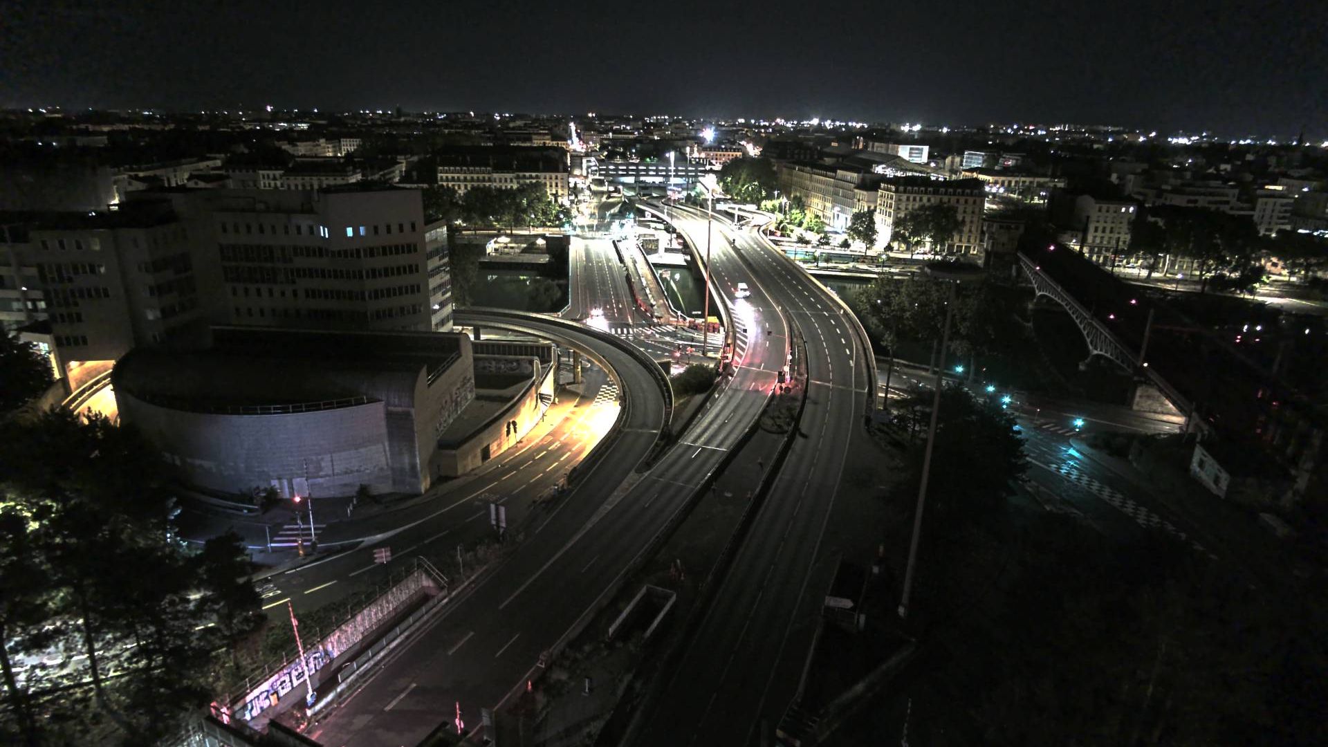 Lyon › Sud-est: Pont Kitchener-Marchand - Autoroute du Soleil