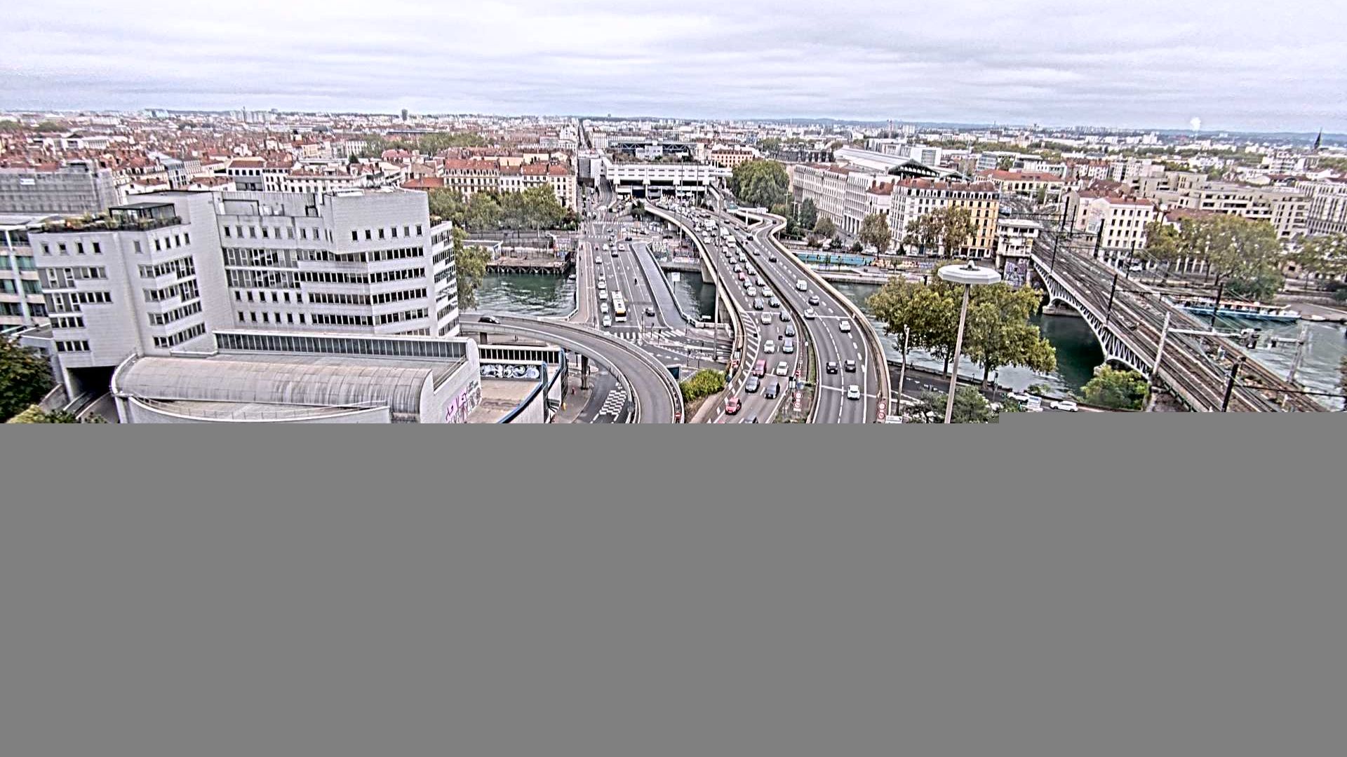 Lyon › Sud-est: Pont Kitchener-Marchand - Autoroute du Soleil
