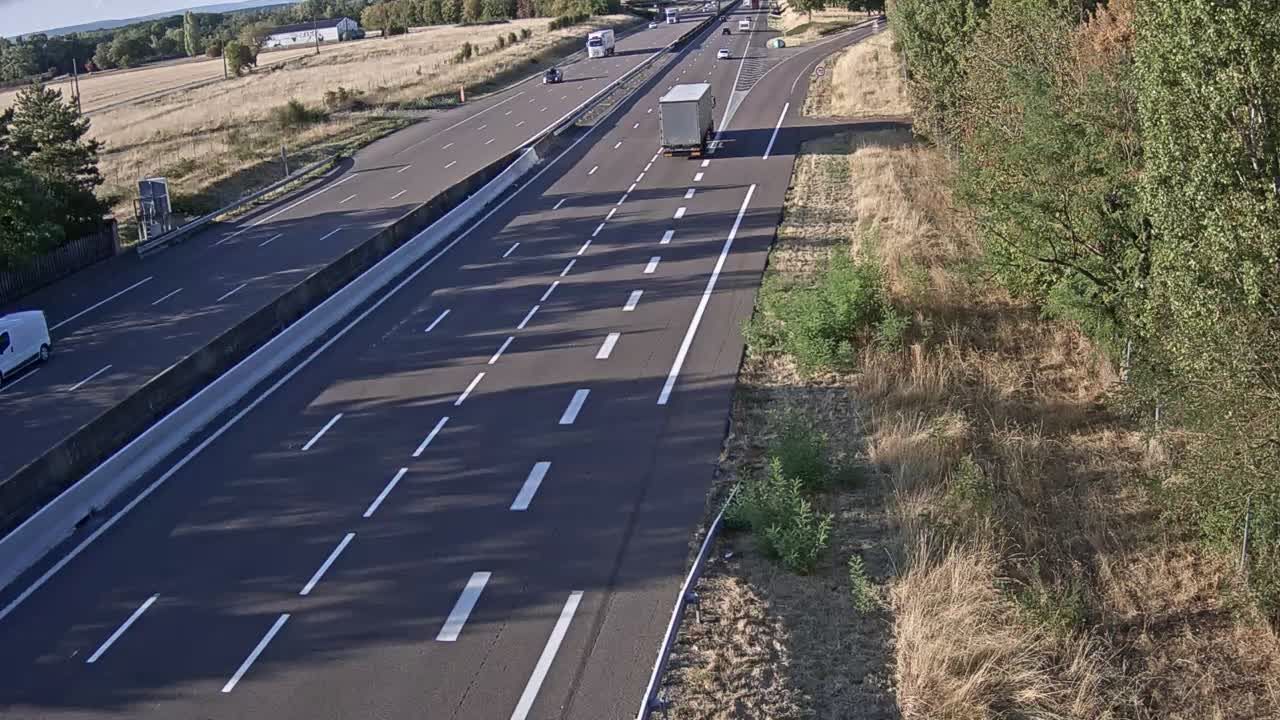 Châtenoy-le-Royal › Nord: Autoroute du Soleil