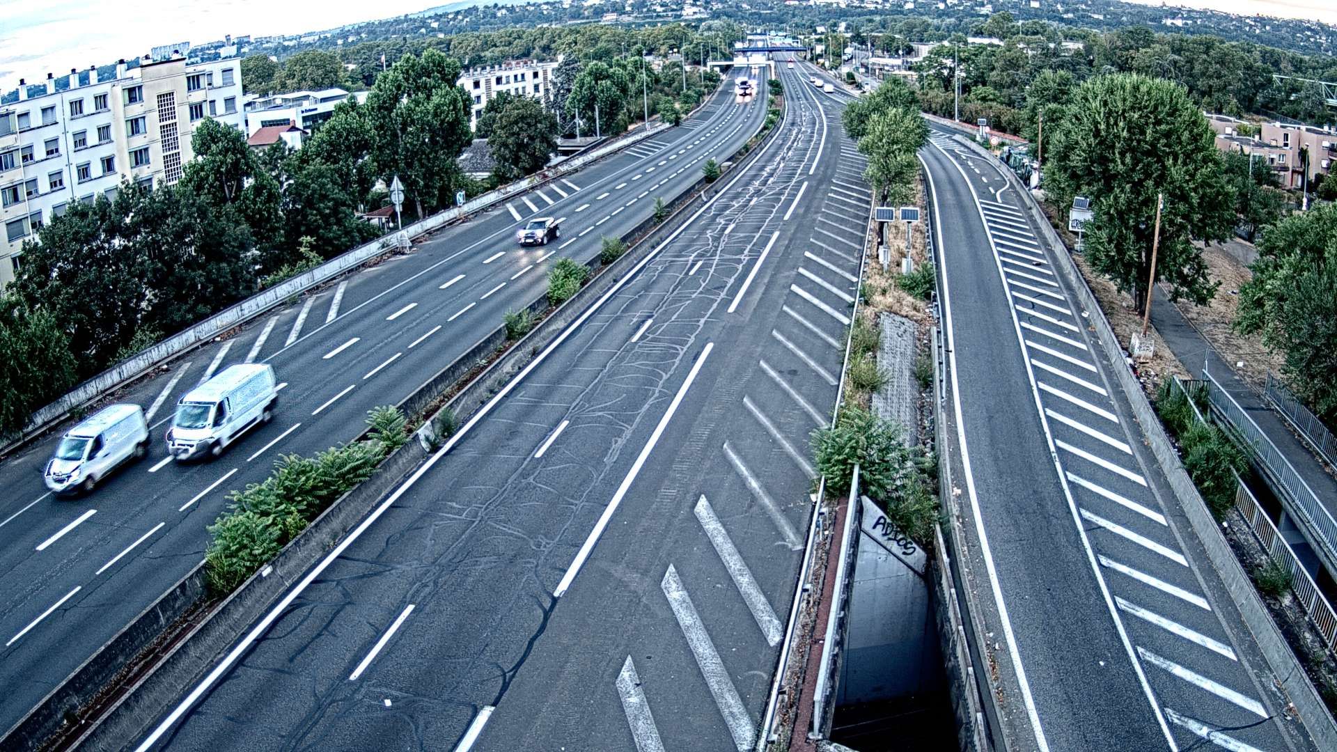 Villeurbanne › Nord-ouest: Boulevard Laurent Bonnevay