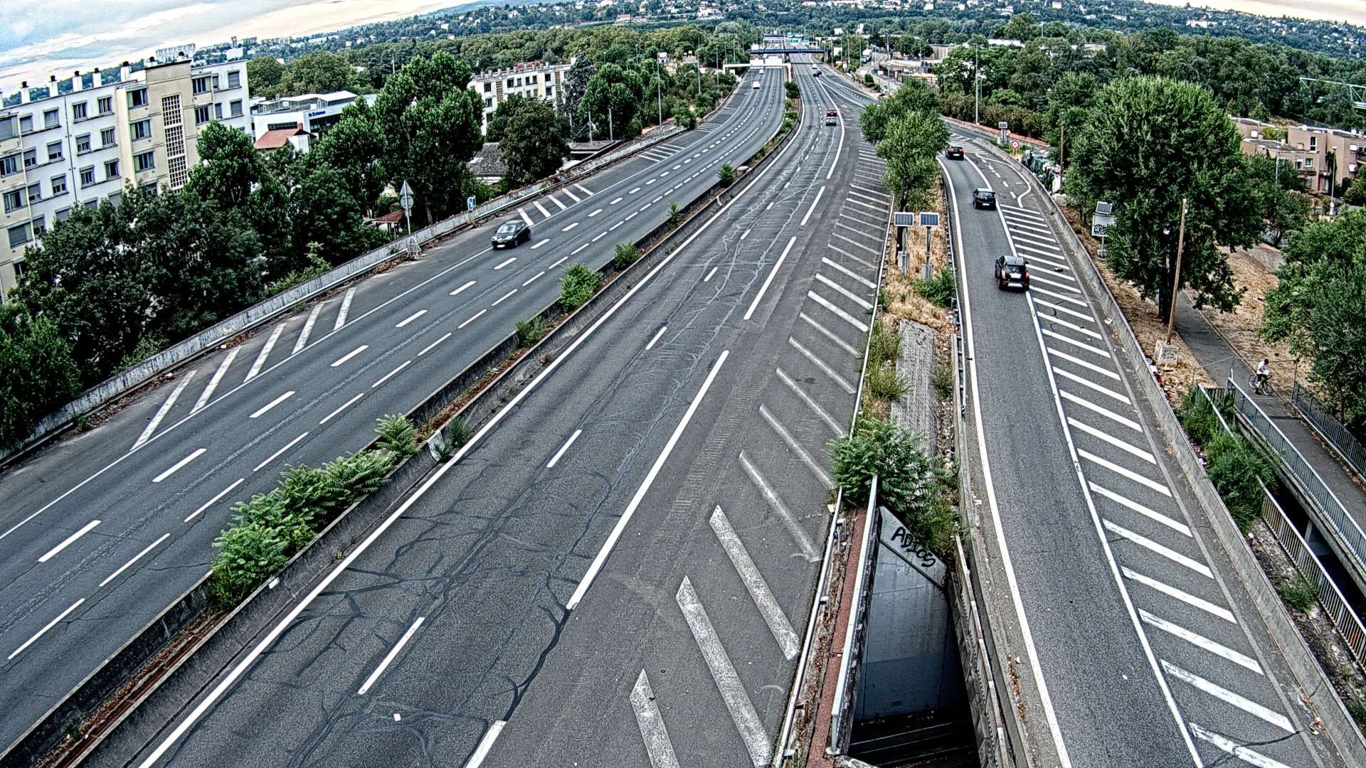 Villeurbanne › Nord-ouest: Boulevard Laurent Bonnevay
