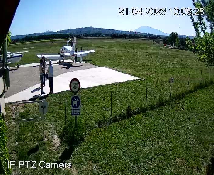 Visan › Sud-est: Valréas - Visan Airport