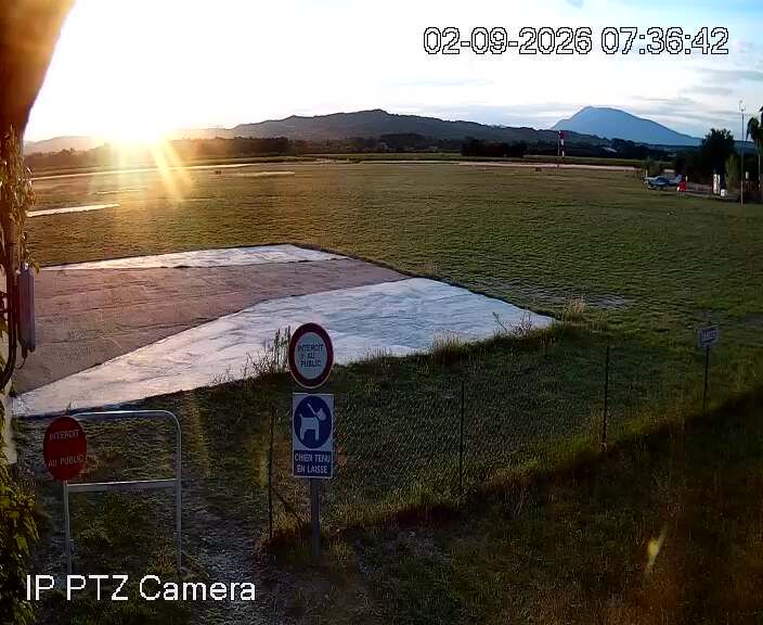 Visan › Sud-est: Valréas - Visan Airport
