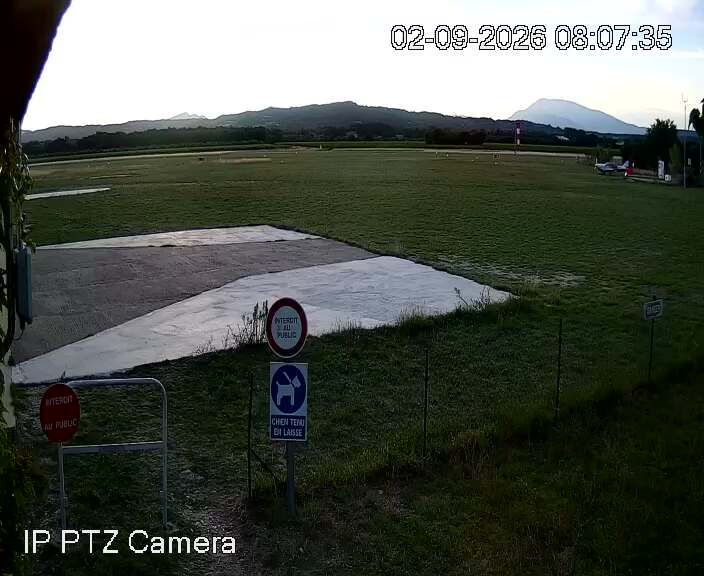 Visan › Sud-est: Valréas - Visan Airport