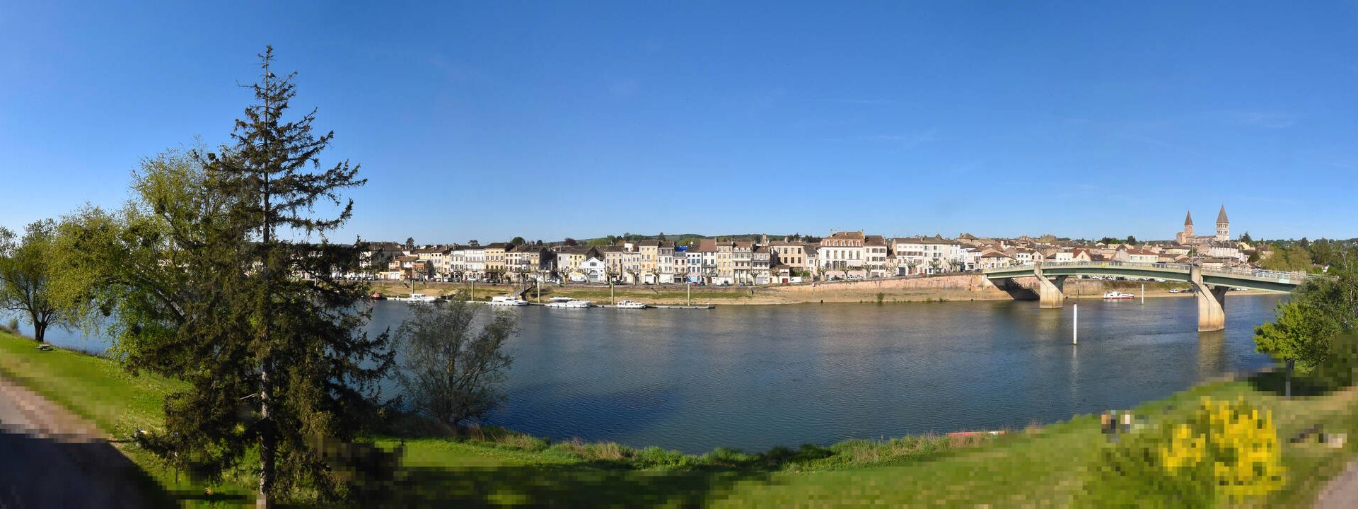 Tournus › Ouest: Abbaye Saint-Philibert de Tournus