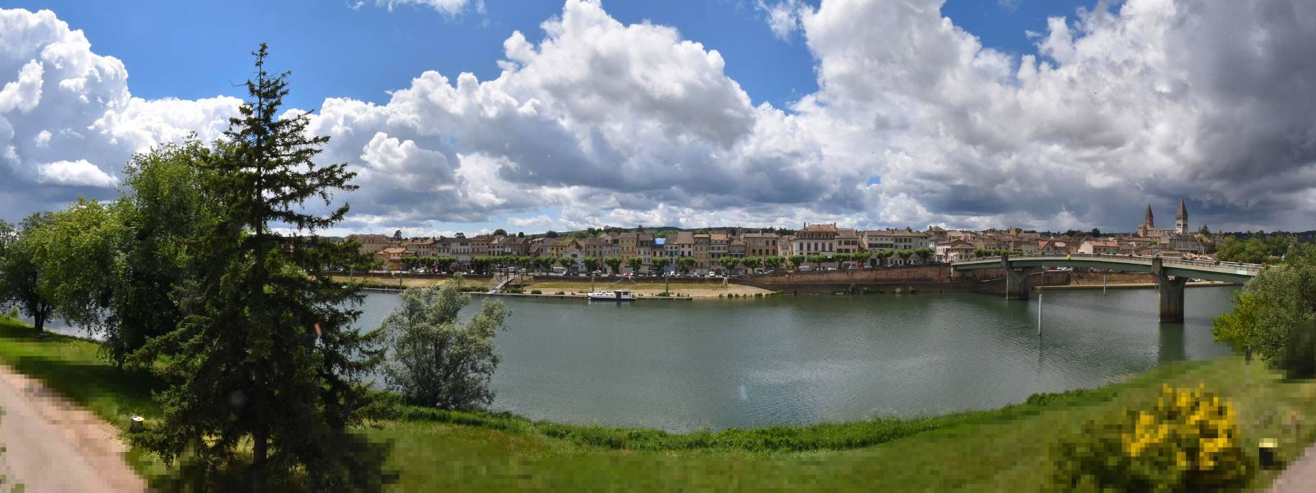 Tournus › Ouest: Abbaye Saint-Philibert de Tournus