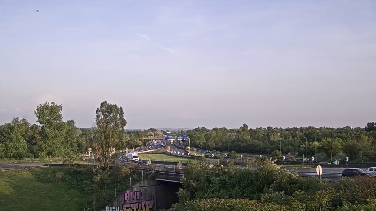 Neyron: Nord de Lyon