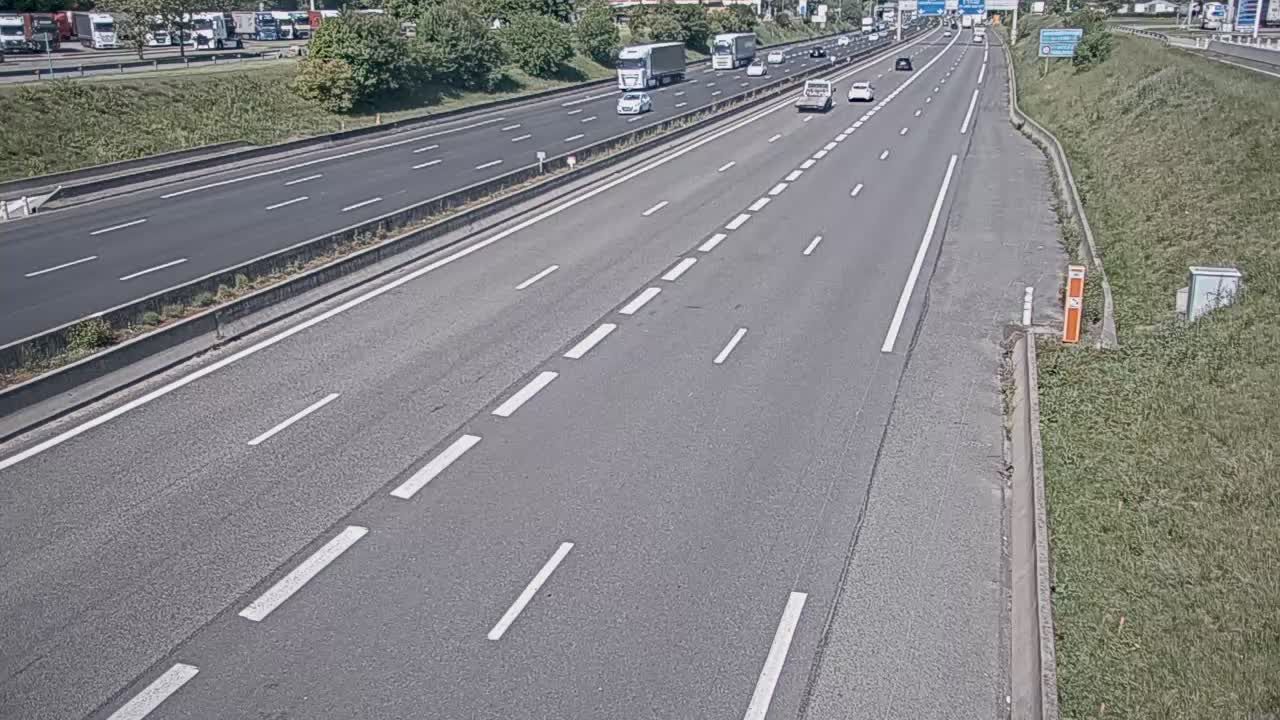 Saint-Priest: Bifurcation A43/A46, près de - vue orientée vers Lyon