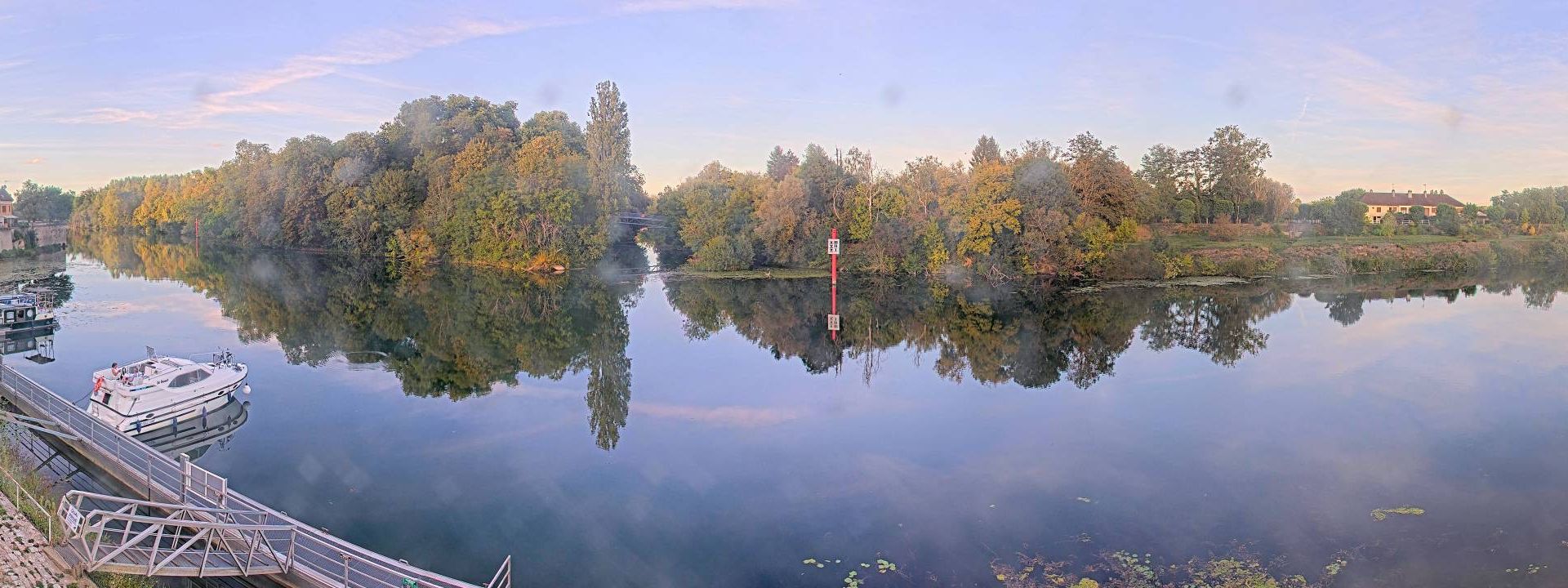 Verdun-sur-le-Doubs: Mairie de Verdun-Ciel