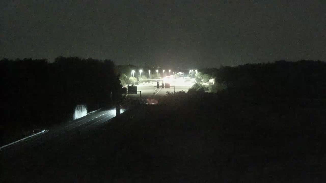 Neuilly-Crimolois › Nord-ouest: Gare de péage de Crimolois - L'Autoroute Verte