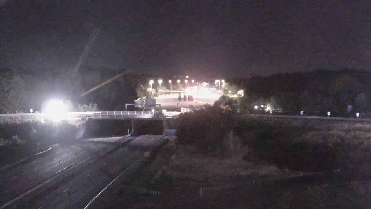 Neuilly-Crimolois › Nord-ouest: Gare de péage de Crimolois - L'Autoroute Verte