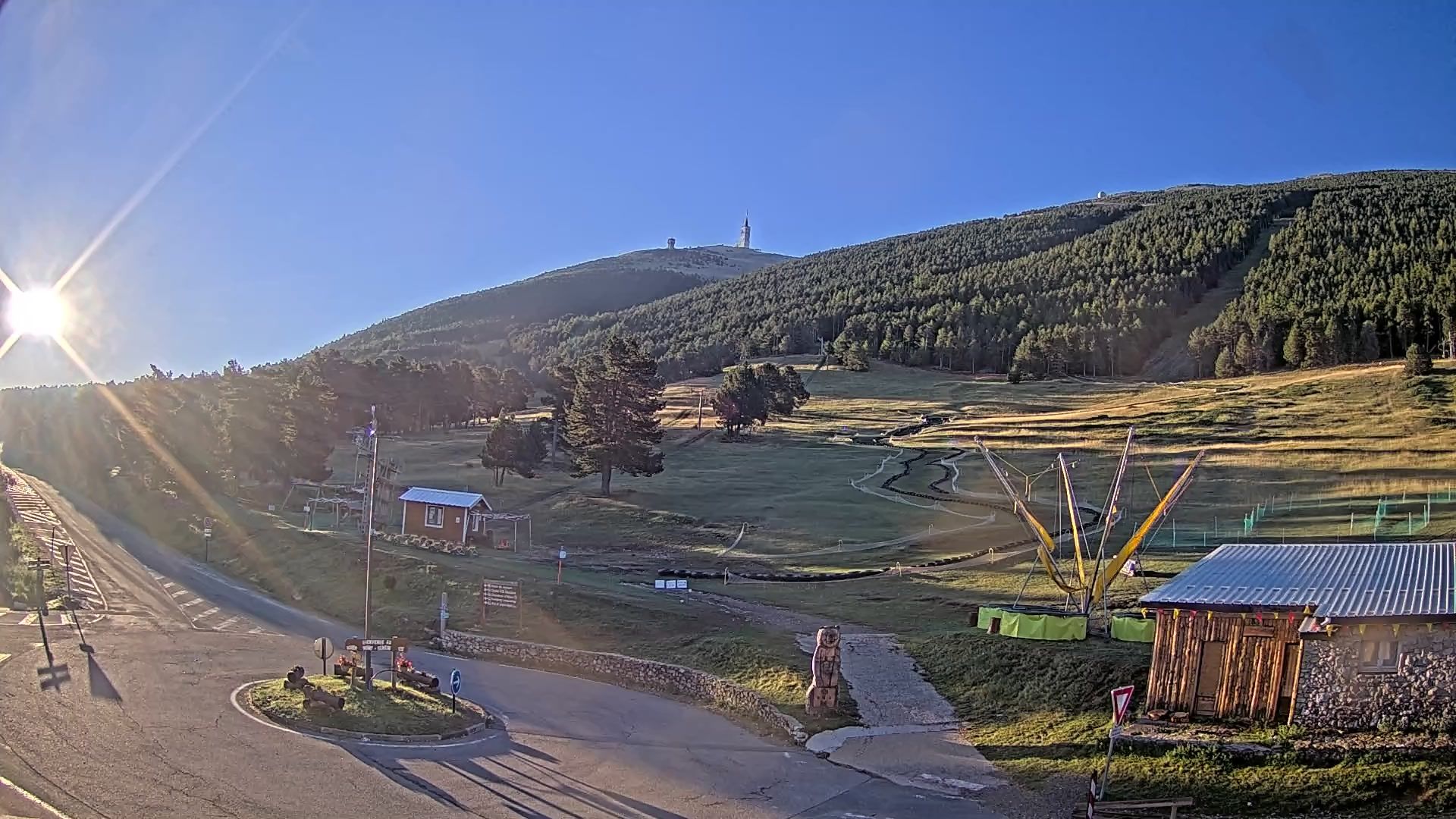Saint-Léger-du-Ventoux › Sud-est: Station Mont Serein - Mount Ventoux