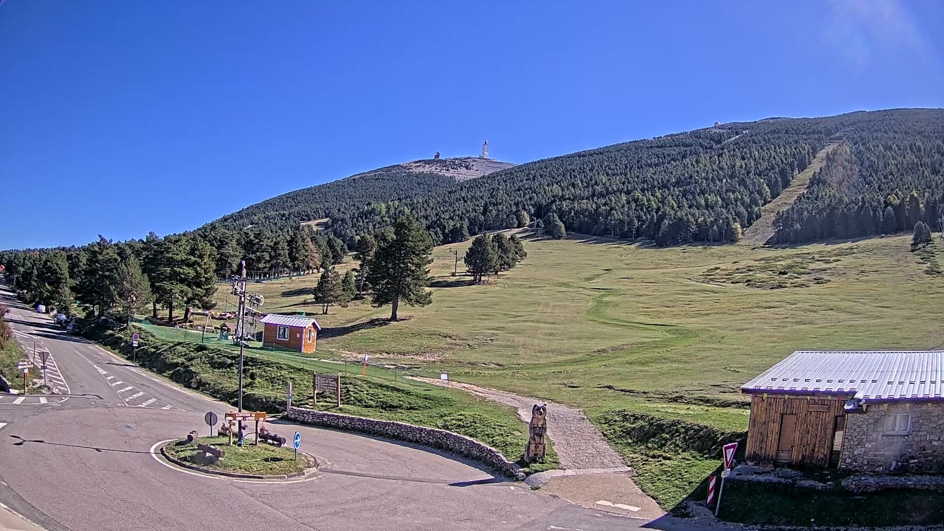 Saint-Léger-du-Ventoux › Sud-est: Station Mont Serein - Mount Ventoux