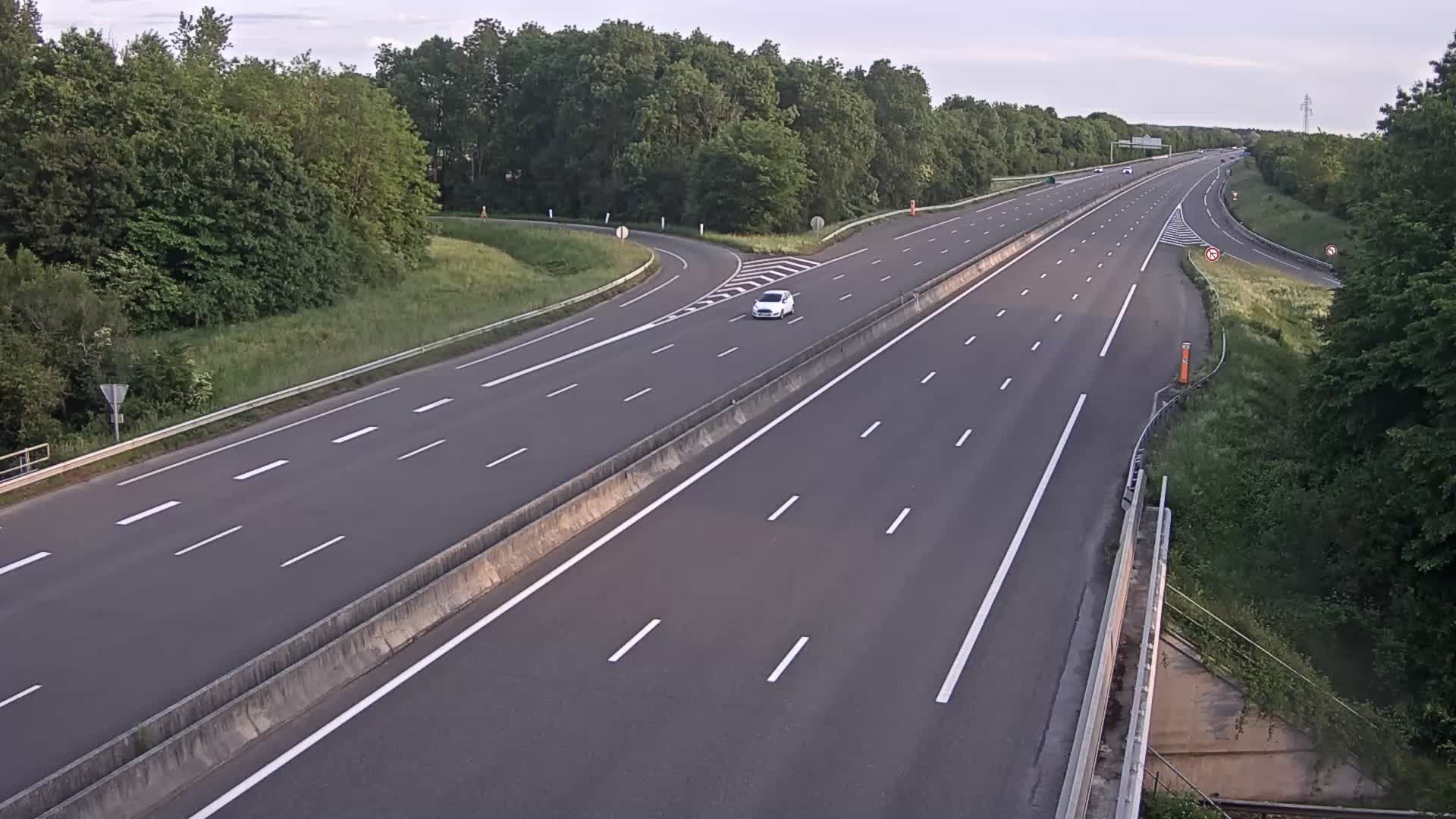 Tossiat: Bourg-en-Bresse-A40 près de Bourg-en-Bresse, vue orientée vers Genève