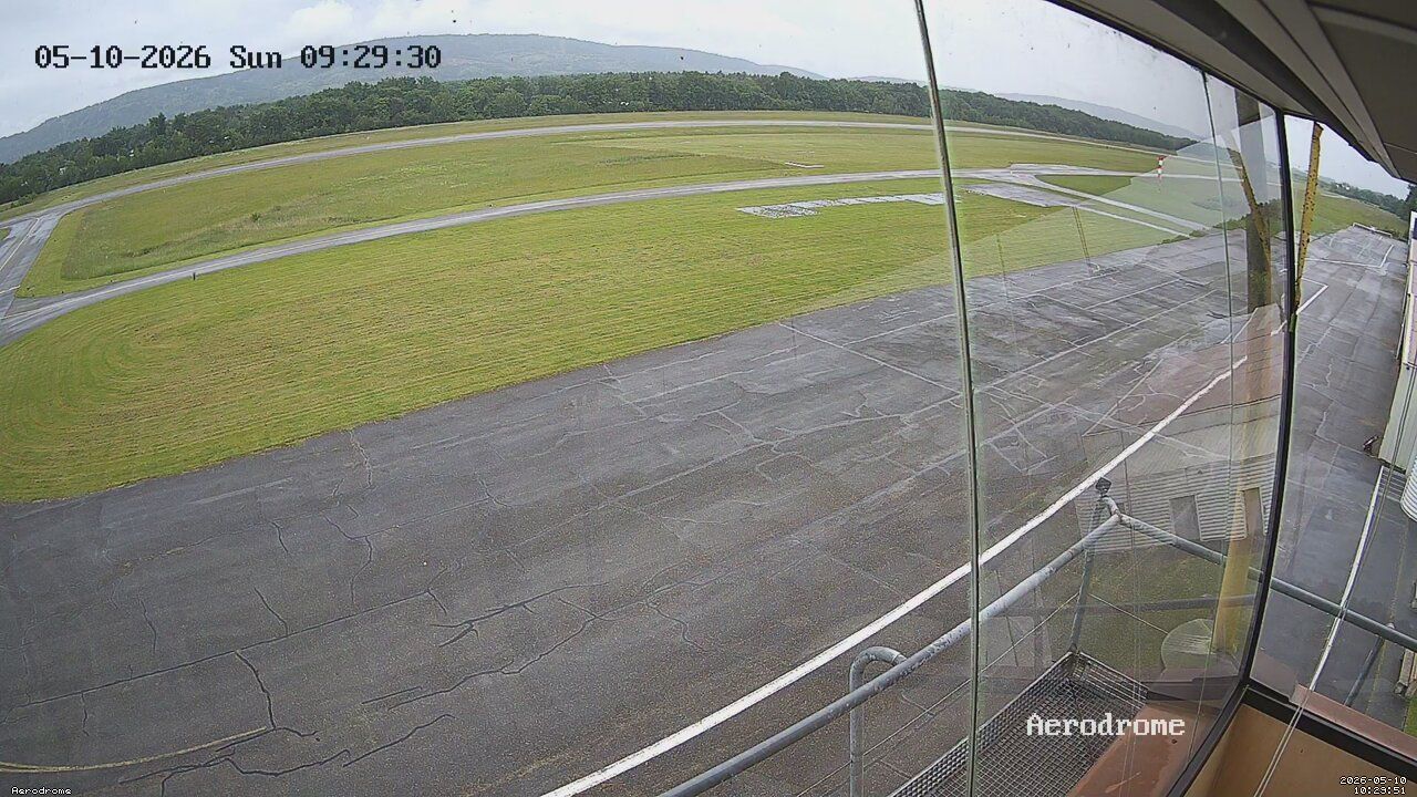 Jasseron: Bourg – Ceyzériat Airport