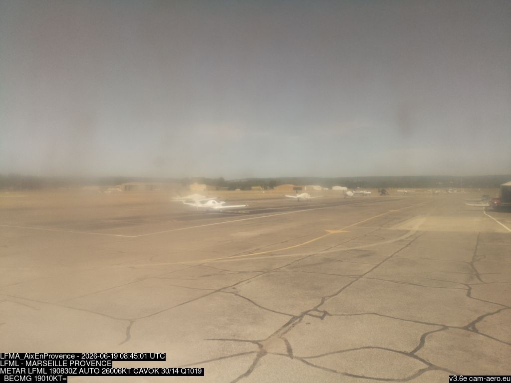 Aix-en-Provence › Nord-ouest: Aérodrome Aix Les Milles