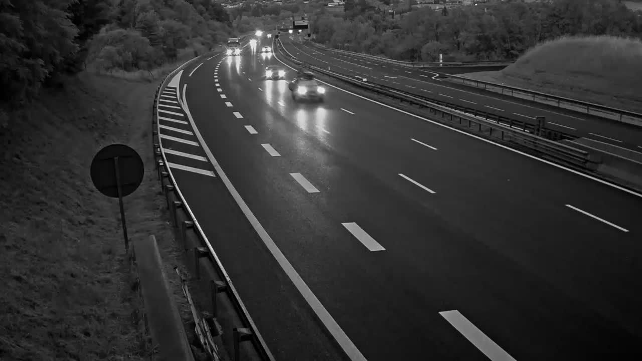 Ceignes: Nantua-A40 près de Nantua, Descente de Maillat, près d'Oyonnax et Nantua, vue orientée vers Mâcon