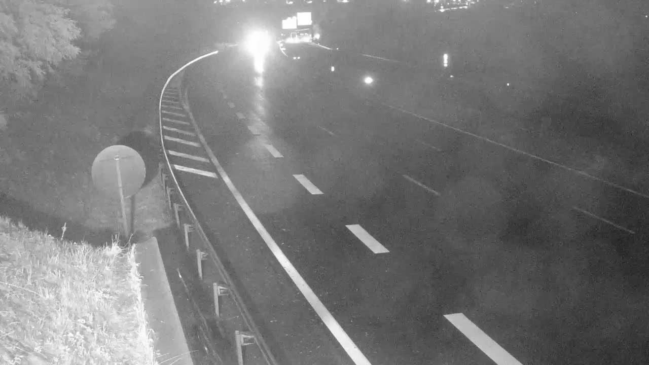 Ceignes: Nantua-A40 près de Nantua, Descente de Maillat, près d'Oyonnax et Nantua, vue orientée vers Mâcon