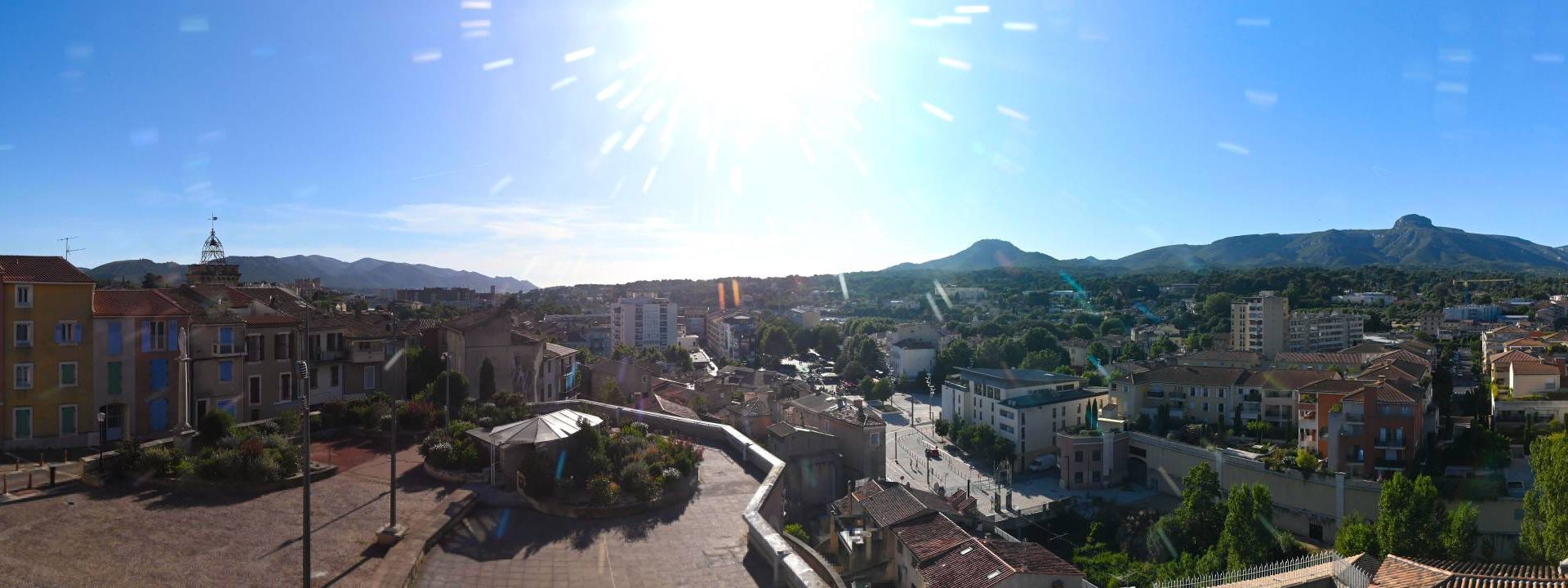 Aubagne: Place de l'Église