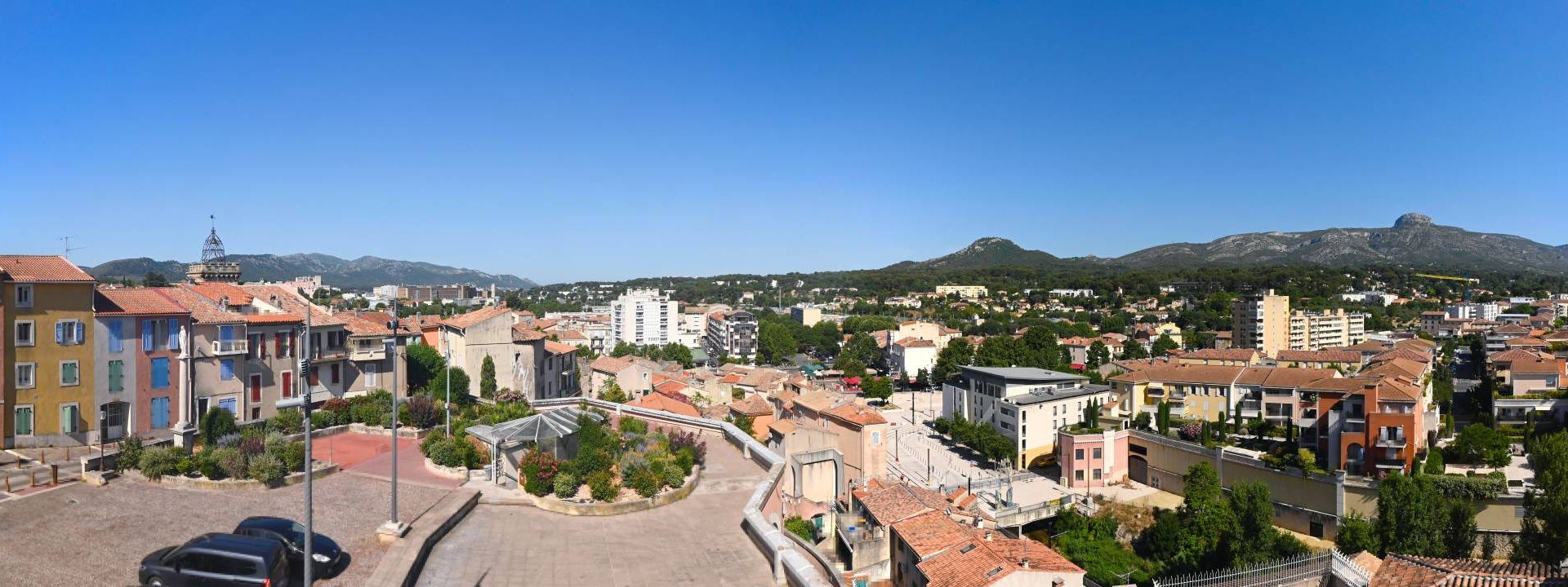 Aubagne: Place de l'Église