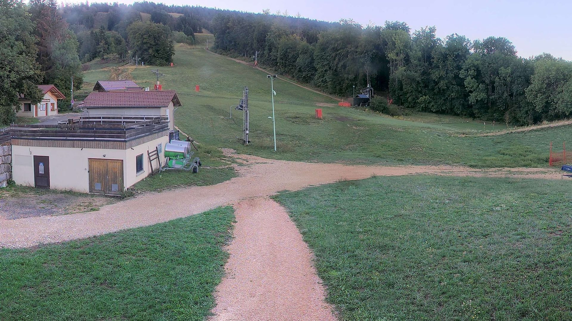 Plateau d'Hauteville › Sud-est: Domaine Terre-Ronde - Swin foot golf du Plateau d'Hauteville