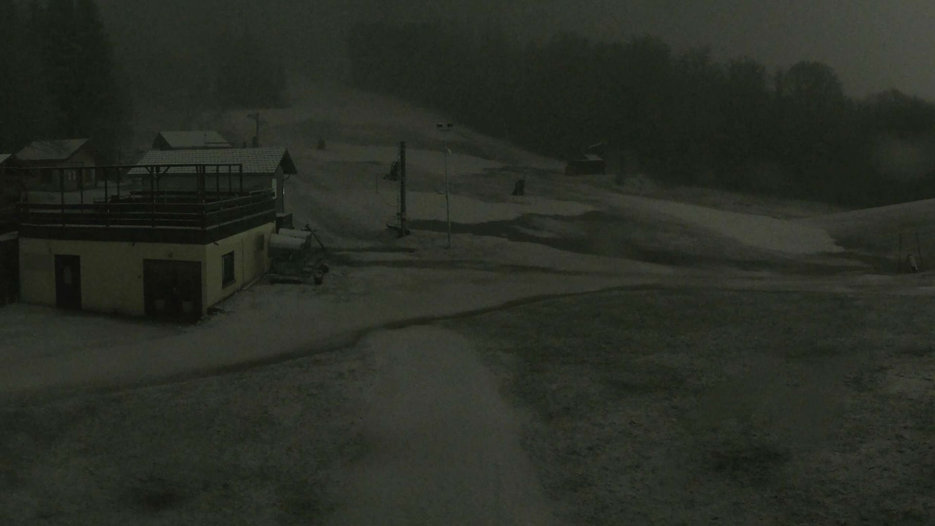 Plateau d'Hauteville: Hauteville-Lompnes - Auvergne-Rhône-Alpes, France: Pistes de ski alpin