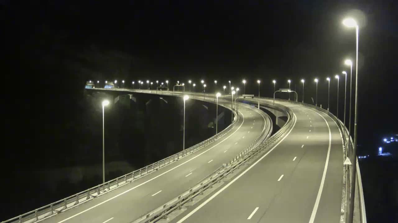 Nantua: A40 près de - Tunnel de Chamoise à proximité de - vue orientée vers Mâcon