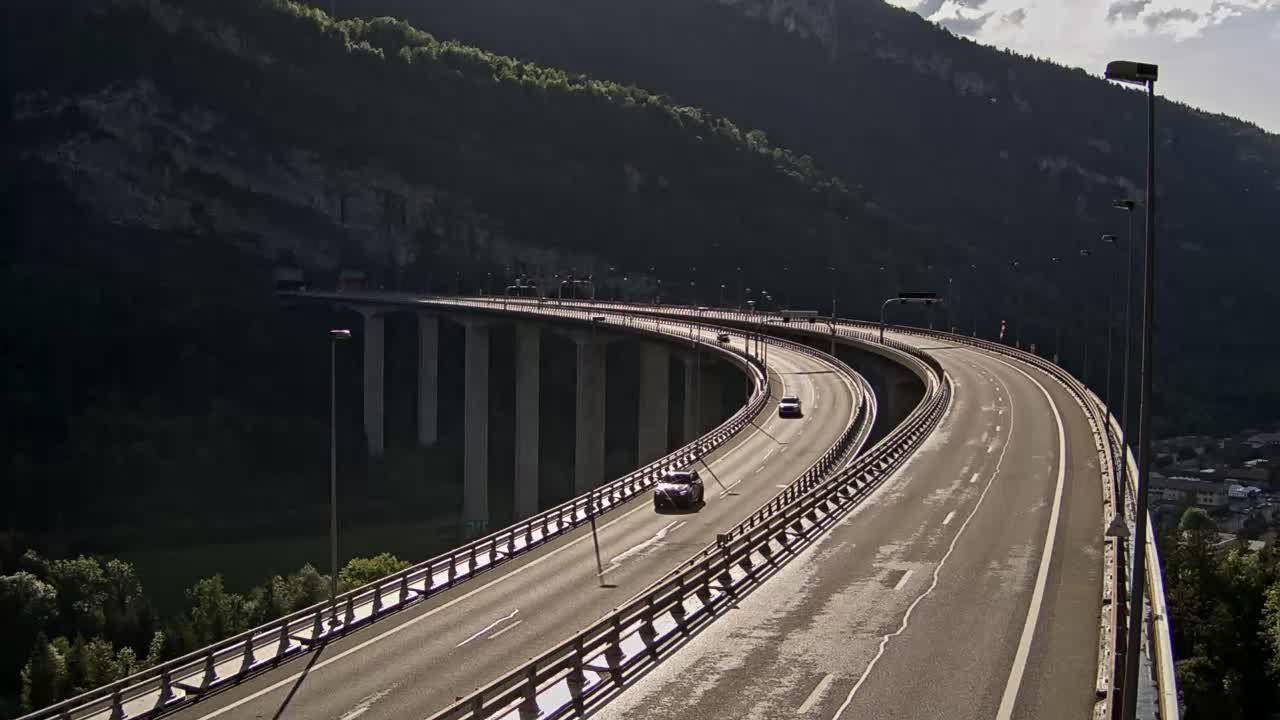 Nantua: Entrée du tunnel de Chamoise