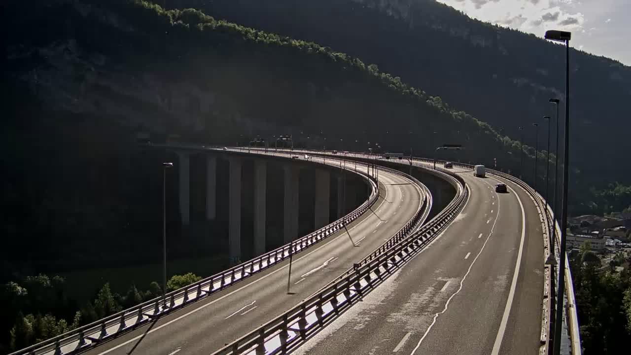 Nantua: Entrée du tunnel de Chamoise