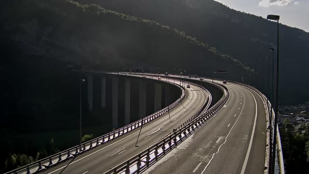 Nantua: Entrée du tunnel de Chamoise