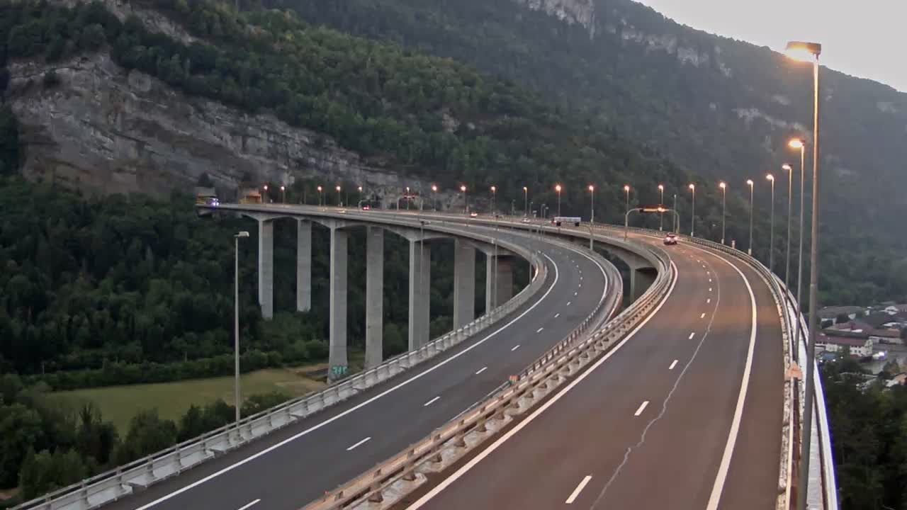 Nantua: Entrée du tunnel de Chamoise
