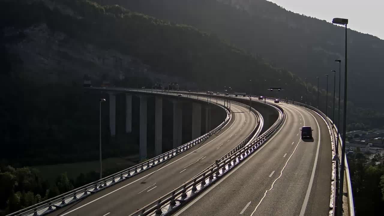 Nantua: Entrée du tunnel de Chamoise