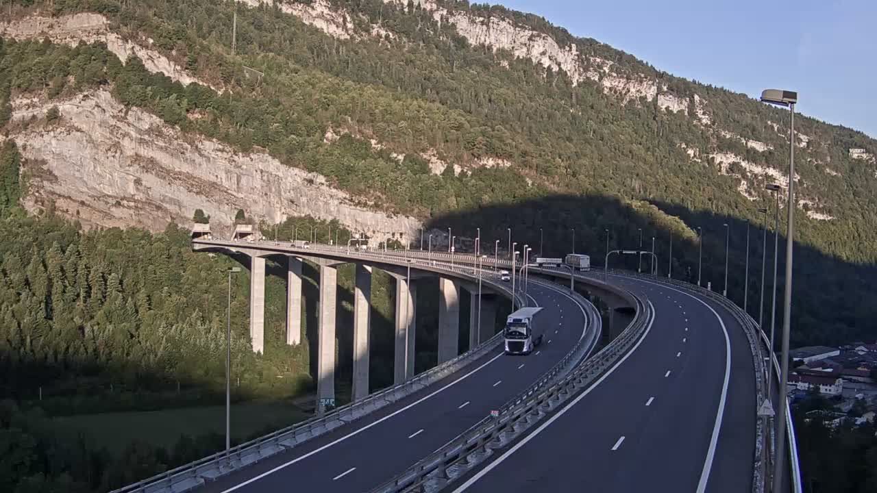 Nantua: Entrée du tunnel de Chamoise