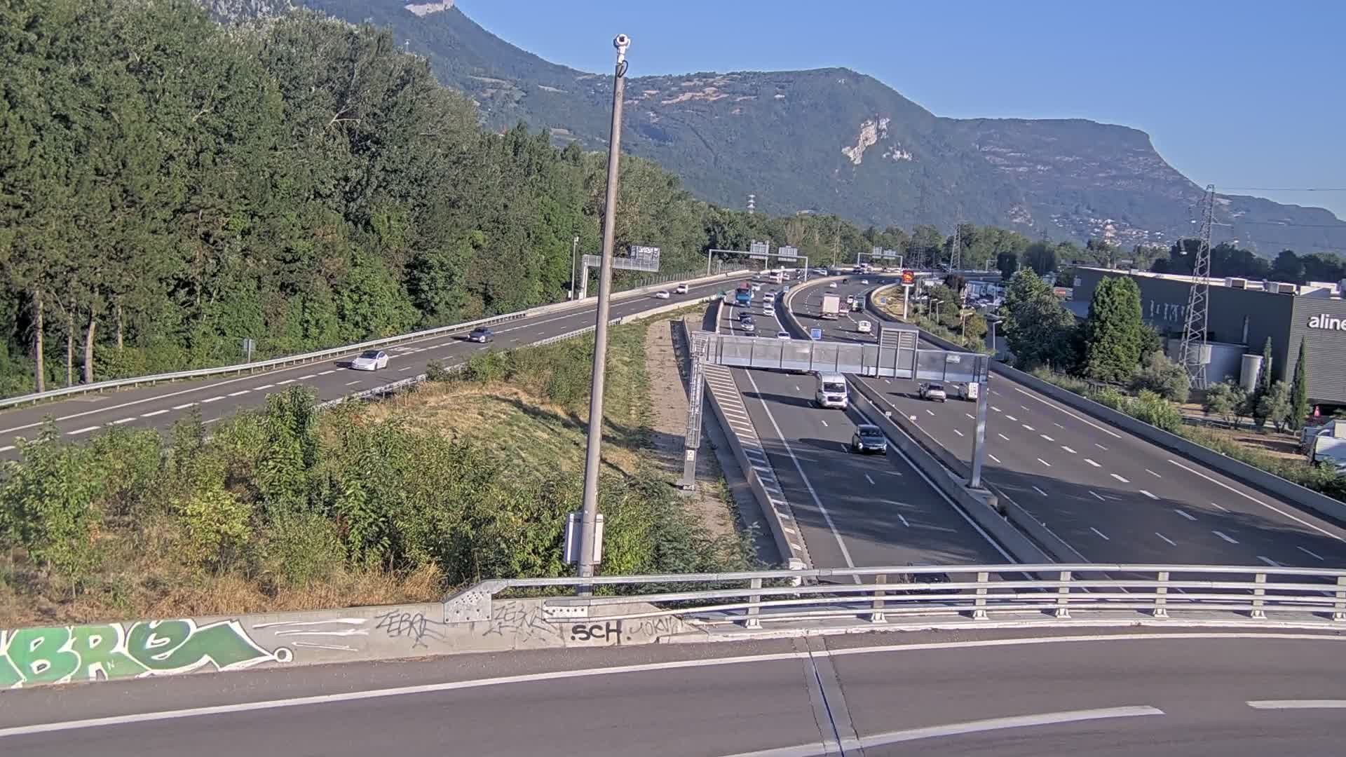 Saint-Égrève: Entrée de l'A480 au nord de Grenoble