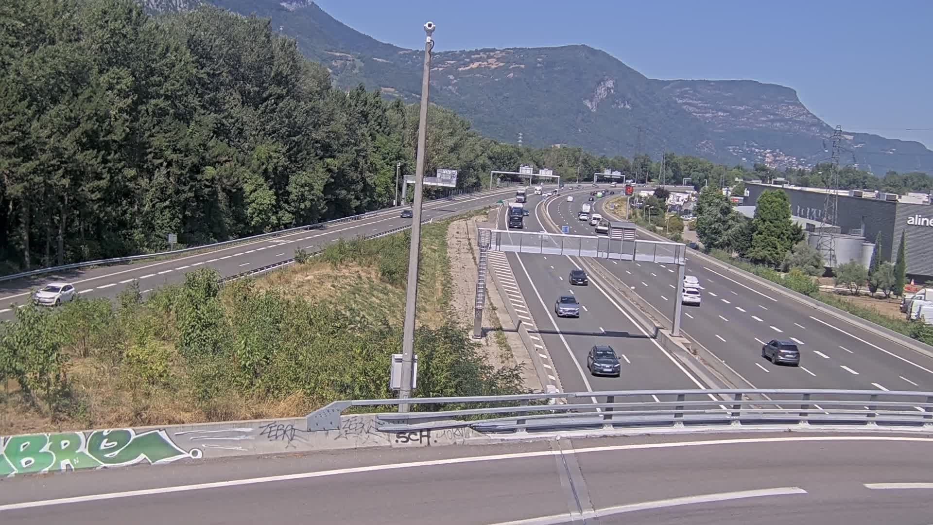 Saint-Égrève: Entrée de l'A480 au nord de Grenoble